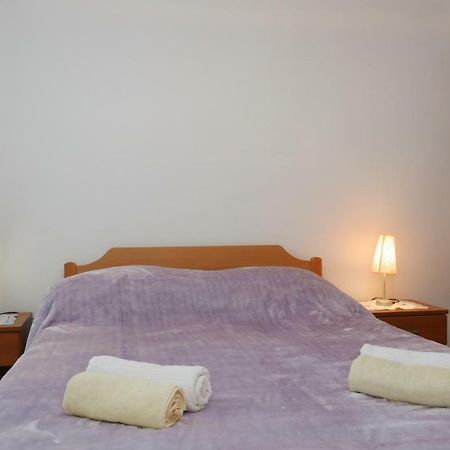 Studio Apartment Ana Supetar Exterior foto